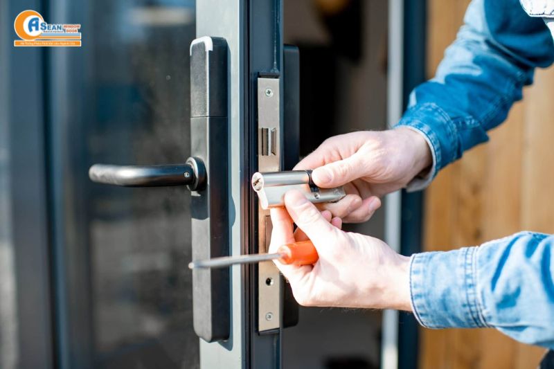 các loại khóa cửa lùa