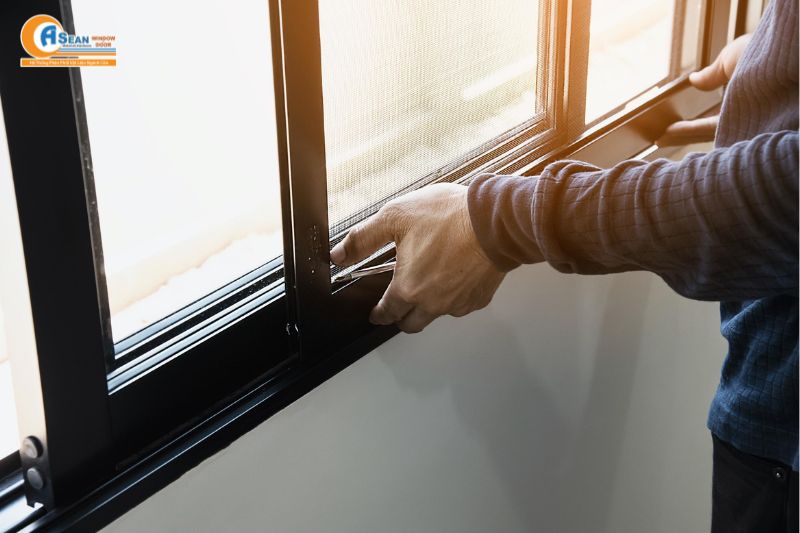 giá cửa sổ nhôm kính 2 cánh