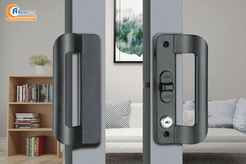 khóa cửa lùa 2 cánh