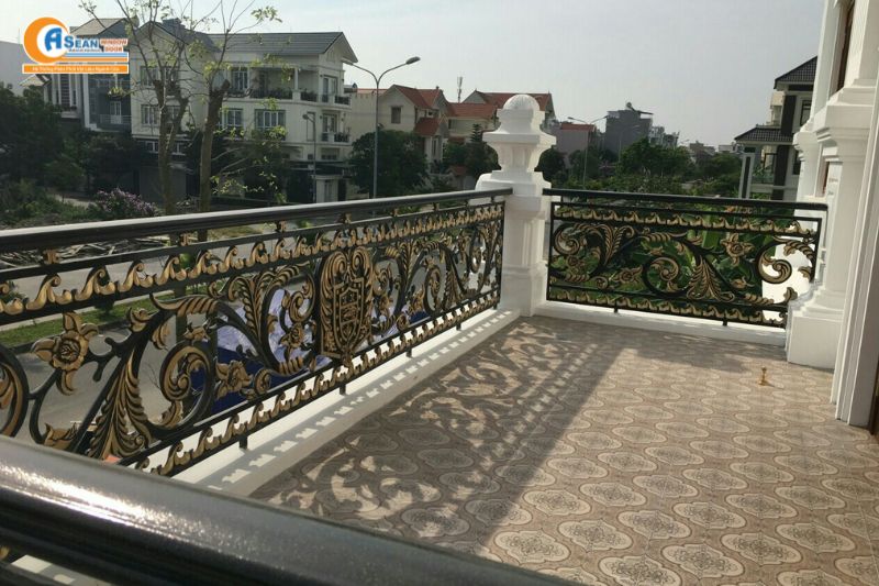 mẫu lan can nhôm đúc đẹp