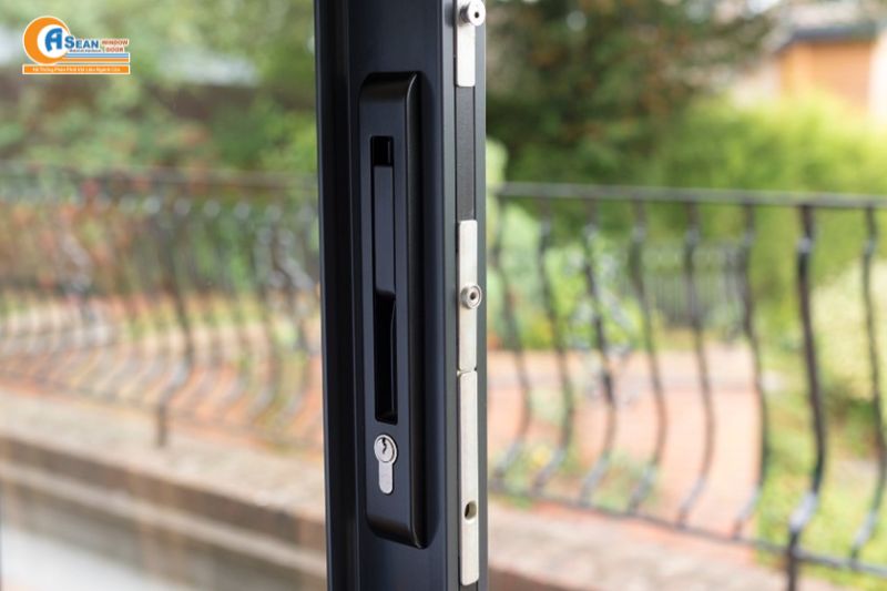 ổ khóa cửa lùa