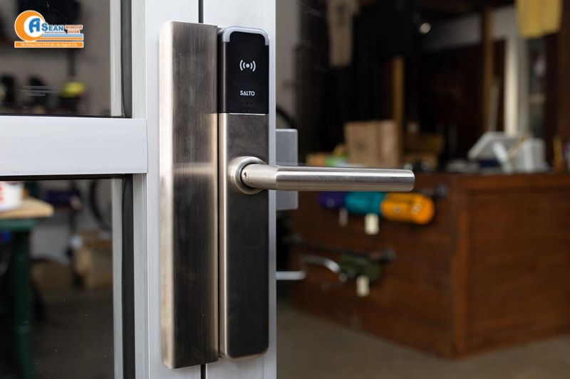 ổ khóa cửa nhôm