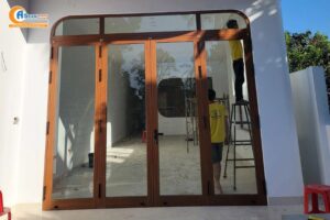 mẫu cửa nhôm giả gỗ 4 cánh đẹp